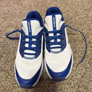 New Mens Boombah turf shoes size 8.5